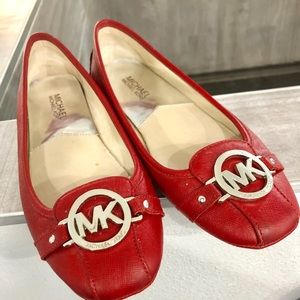 MK Red leather flats